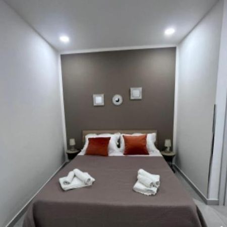 Le Stanze Di Rosalia Bed and Breakfast Palermo Exteriör bild